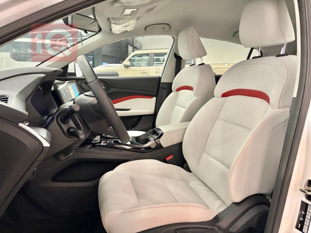 https://cdn.iqcars.io3d872644-d3c7-442f-a3fb-f89f7c75bd78_6.jpg